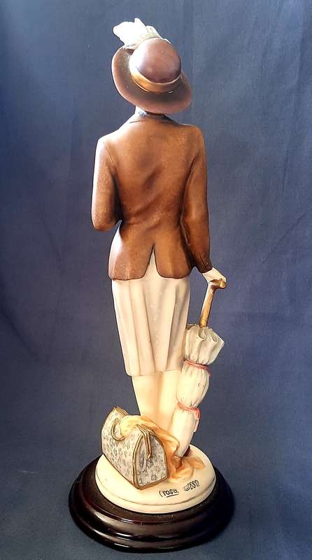 CROSA STATUE FROM THE LA ANINA COLLECTION OF 2002