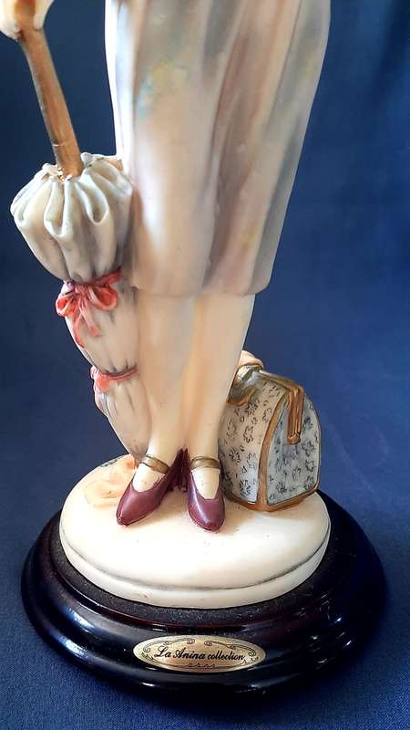 CROSA STATUE FROM THE LA ANINA COLLECTION OF 2002