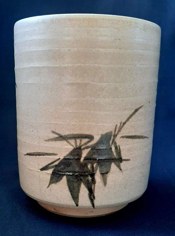 ORIENTAL CERAMIC VASE
