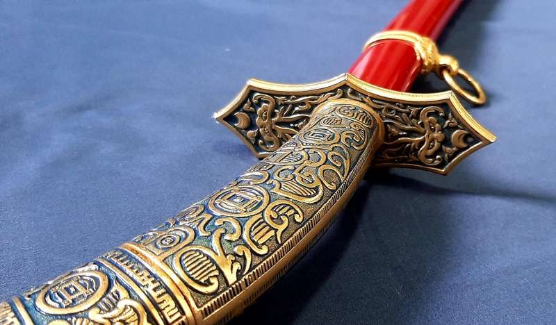 BEAUTIFUL SPANISH TOLEDO OFFICER SWORD