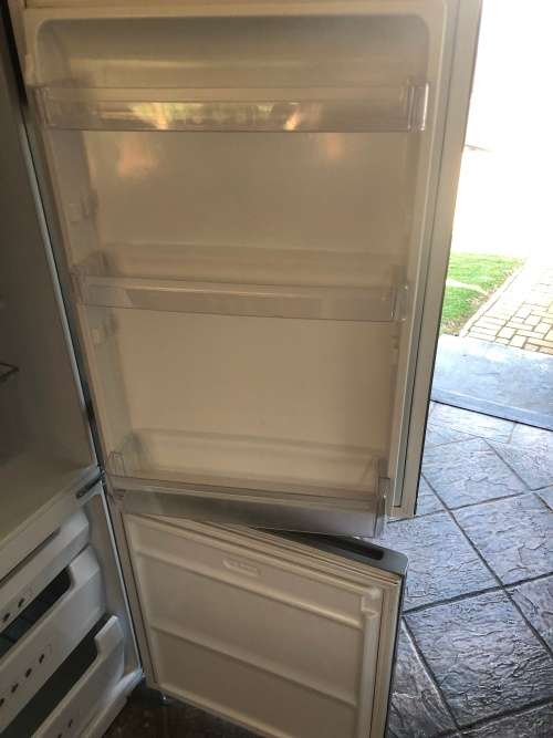 KIC Fridge Freezer upright fridge - Silver