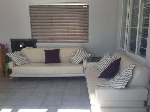 Trendy White Leather Loungfe Suiet for sale