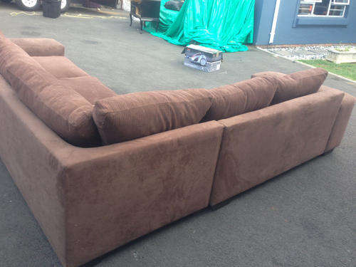 L Shape Lounge Suiet for sale