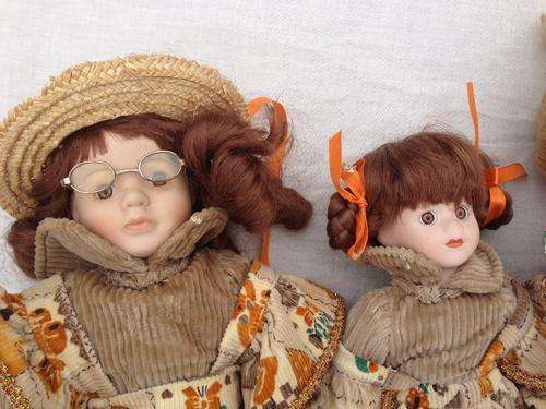 Porcelaine Dolls Set of 4