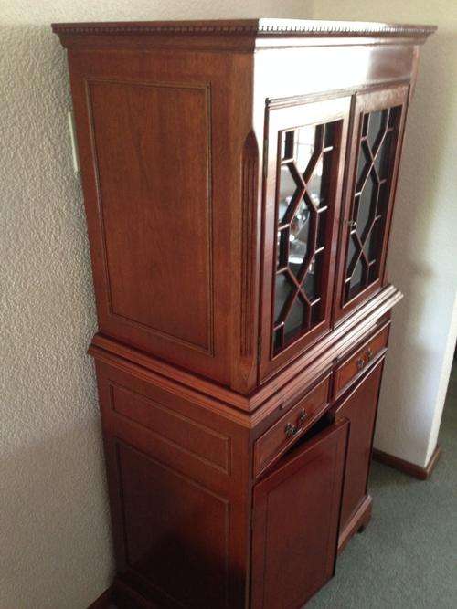 Solid Wood Drinks Cabinet