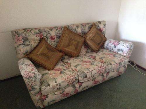 Vintage 3 seater floral couch
