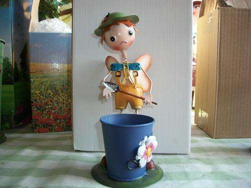 LATE ENTRY* LOVELY HOME DECOR IRON DOLLS