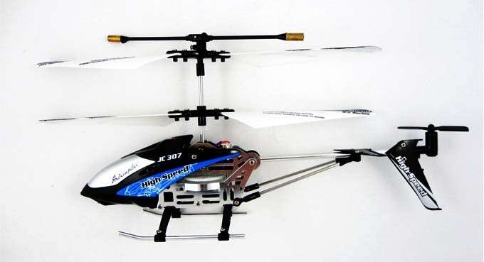 5 UP FOR AUCTION: JC307 2.5 Channel R/C Helicopter With Gyro