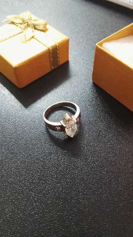 MASSIVE PRICE DROP!! One 9ct White Gold Ring & Two Diamonds! Amazing Deal! SEE VALUATION CERTIFICATE