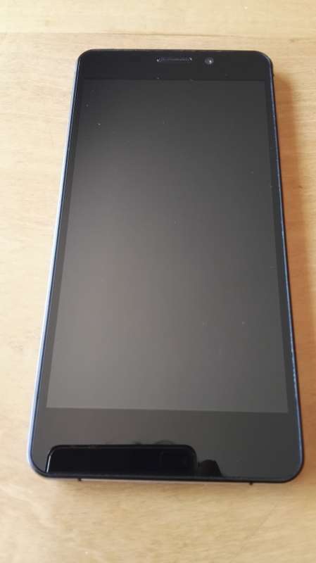 InnJoo One Smartphone Black For Sale (16GB 3G). Amazing Piece Of Technology For Very Good Price!!