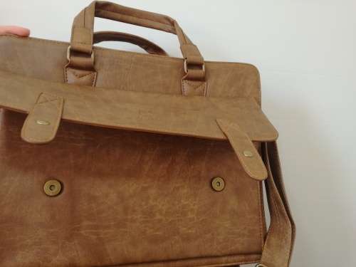STUNNING***Executive  Laptop / Carry Bag!! Extremely Strong And Excellent Structural Support!!