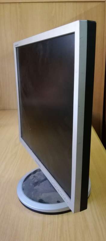 Samsung SyncMaster Screen / Monitor 940BF***PLEASE READ!!