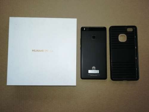 STUNNING Huawei P9 Lite VNS-L22 16GB (ROM) Black AND Huawei TalkBand B2 Both In GREAT CONDITION