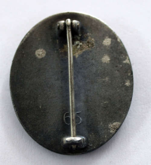 Original WW2 German 2nd Class Wound badge