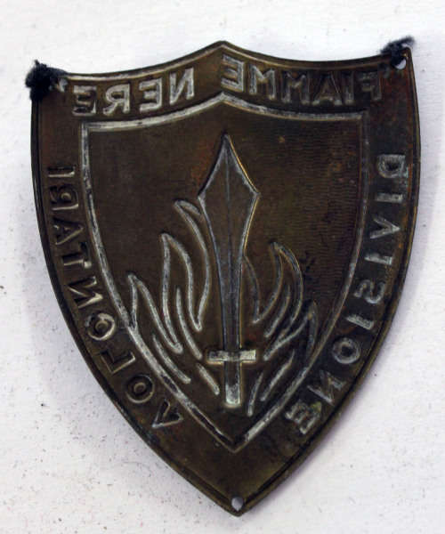 Italian Fiamme Nere Division badge (Pre WW2)
