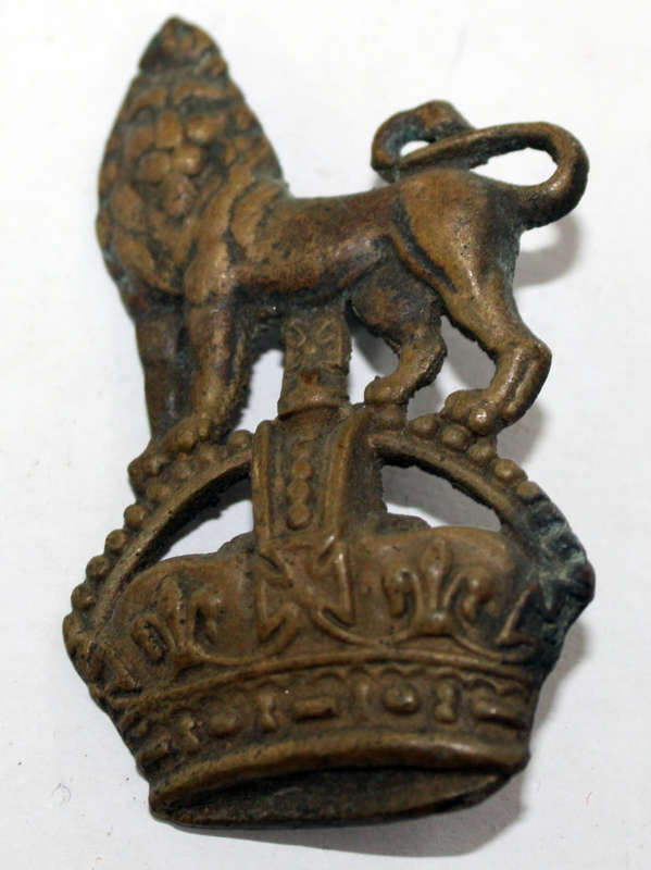 Staff officers cap badge