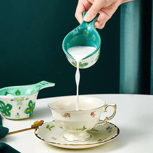 Cute Green Ceramic Measuring Cups Four-Piece Set