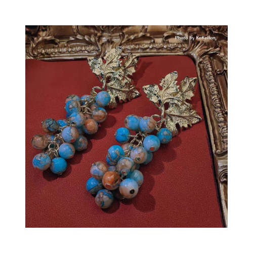 French Court Style Grape Shape Earrings