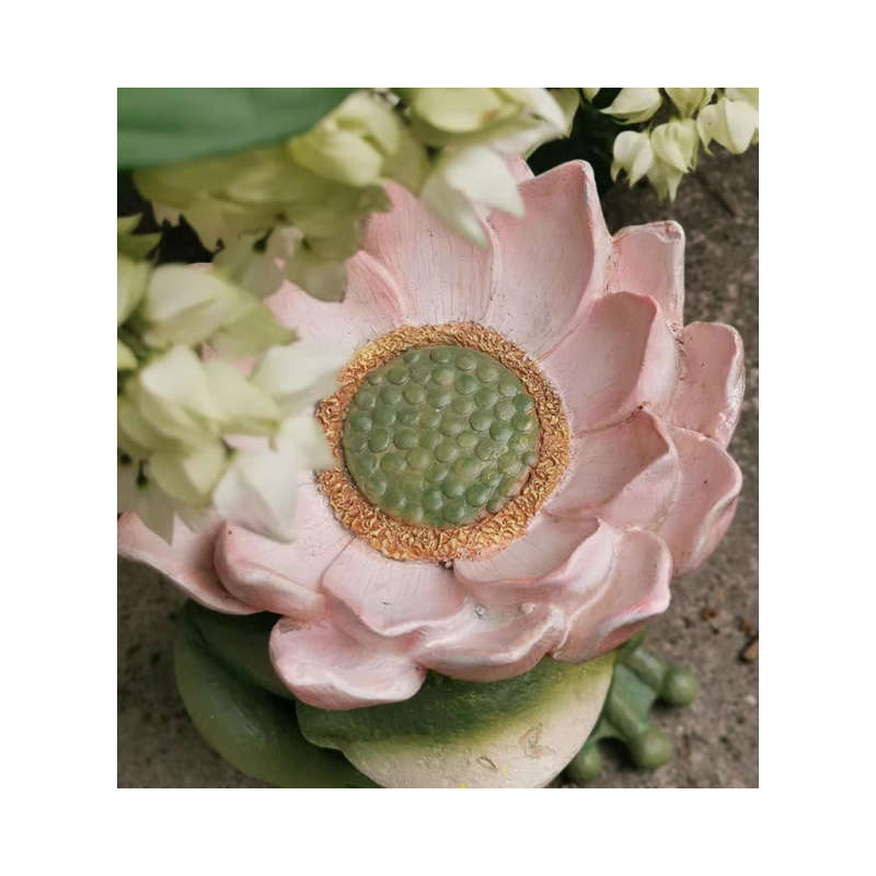 Lotus frog bird feeder ornament
