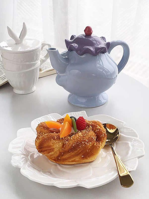 Nordic style Ceramic Tea Pot One Pot and One Cup