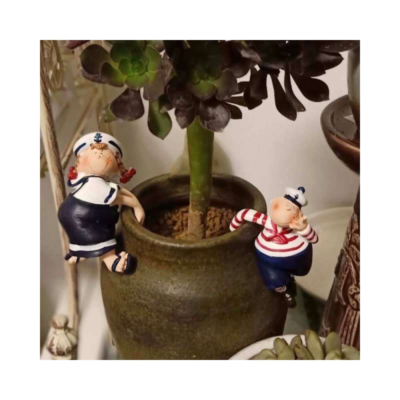Pair of happy sailors garden hanging ornaments