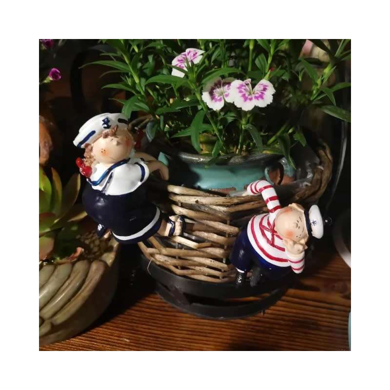 Pair of happy sailors garden hanging ornaments