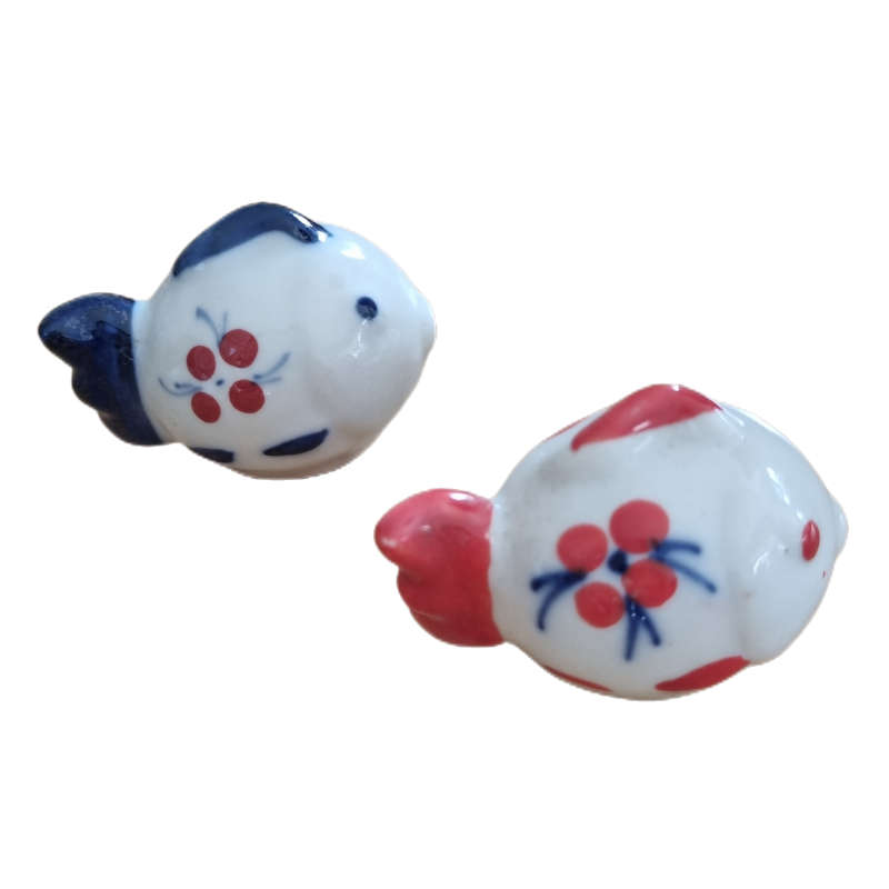 Pair of Floating Fishes - Hong lan
