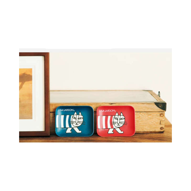 Nordic Style Striped Cat Plates Set of Three