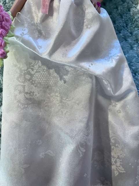 Bridal Barbie Mattel 2009 in excellent condition