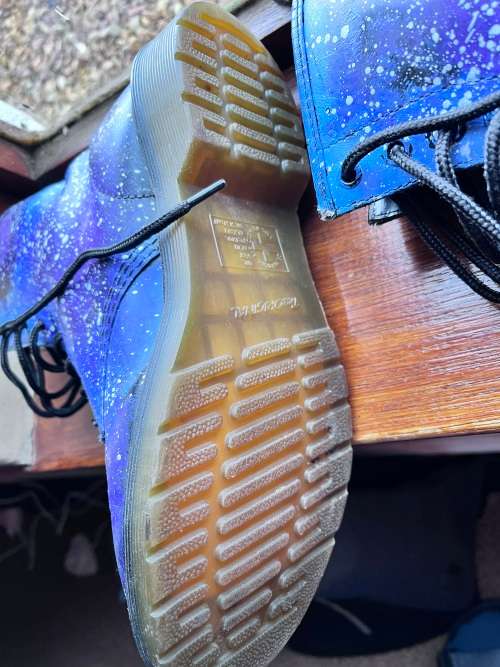 Size 38 (5) Night sky Dr Martens