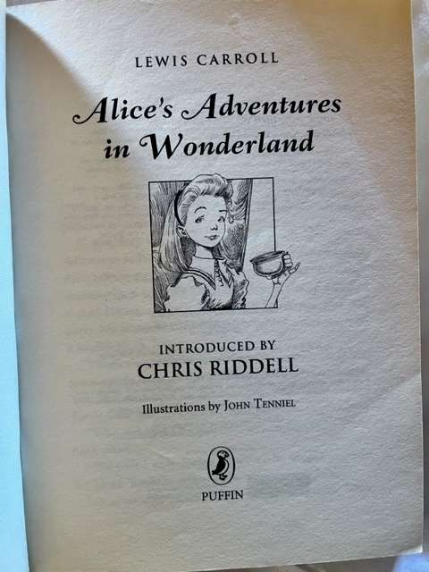 Alice`s Adventures in Wonderland - with illustrations (2008)