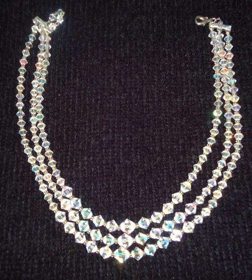 VINTAGE CRYSTAL NECKLACE- 3 strands