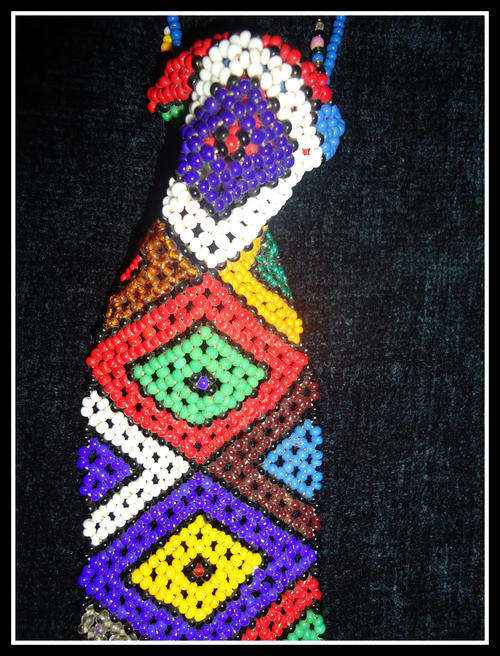 TRADITIONAL BEADED SOUTH AFRICAN TIE