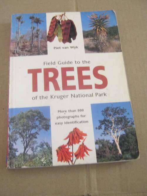 TREES OF THE KRUGER NATIONAL PARK, FIELD GUIDE---PIET VAN WYK