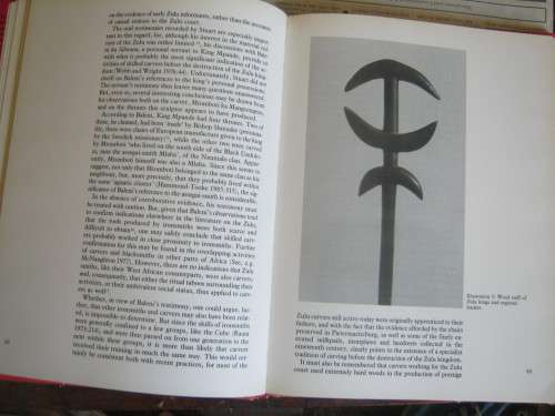 AFRICAN ART IN SOUTHERN AFRICA,FROM TRADITION TO TOWNSHIP