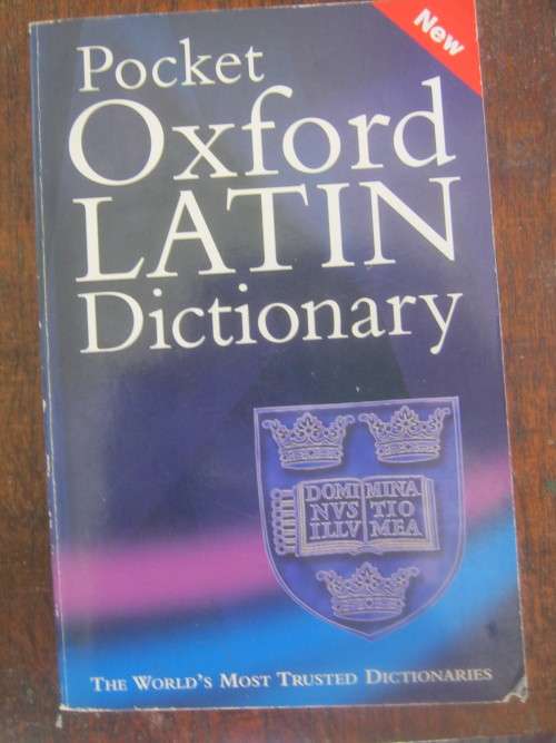 LATIN DICTIONARY,POCKET OOXFORD
