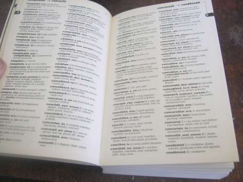 LATIN DICTIONARY,POCKET OOXFORD