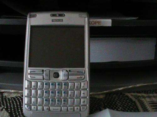 Nokia E61
