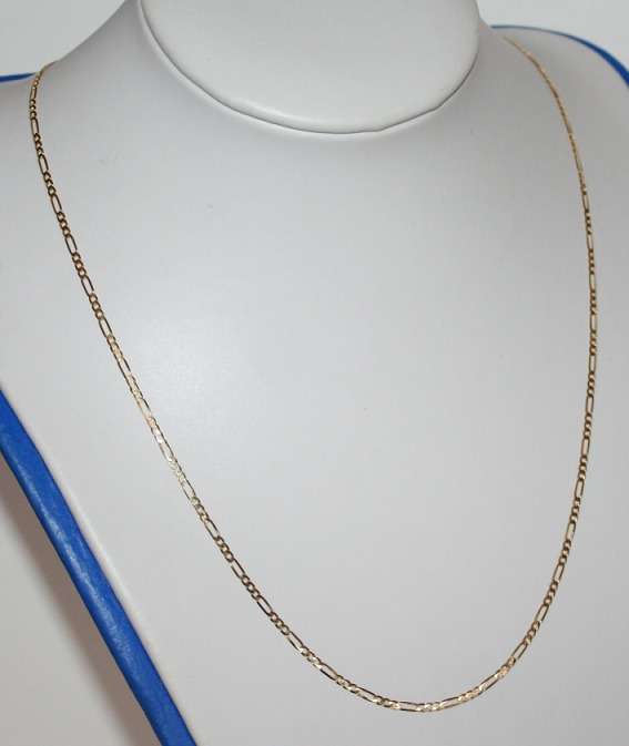 9k / 9ct gold CHAIN: 3+1 Figaro, 2.2mm wide, 55cm