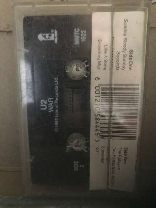U2 WAR cassette local pressing