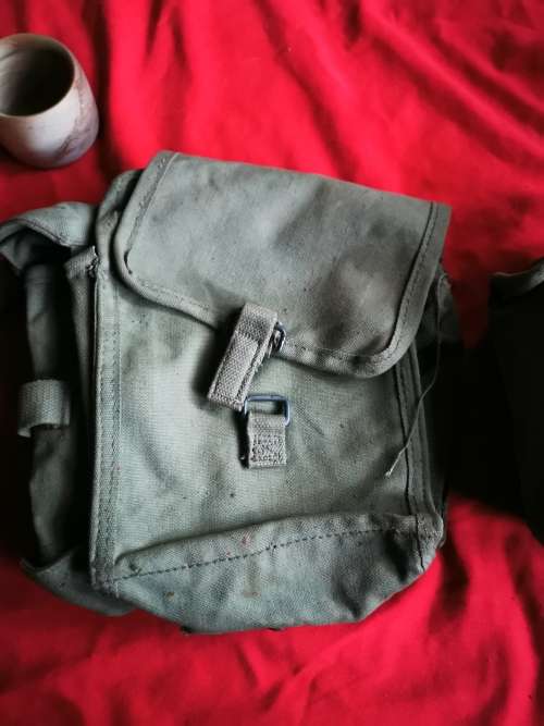 Rhodesian army P62 left kidney pouch plus canteen complete