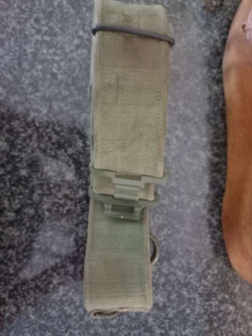 Rhodesian army P69 web belt green.