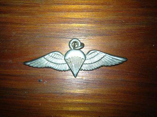 44 Battalion Parabats necklace,  scarce item from the early 80's