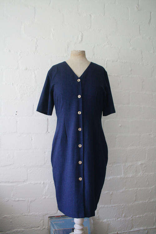 VINTAGE NAVY BLUE DRESS WITH BUTTONS DOWN THE FRONT SIZE 12