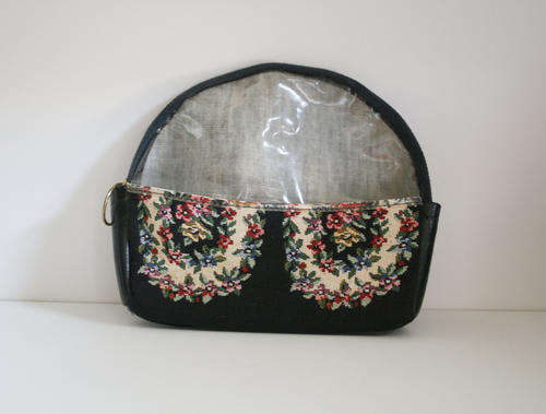 VINTAGE FLORAL NEEDLEPOINT MAKEUP BAG / PENCIL CASE