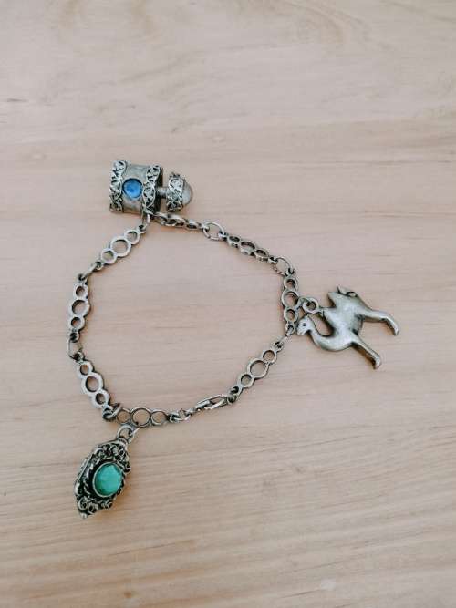 Bracelet