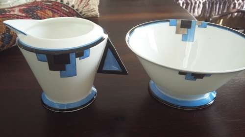 Shelley Art Deco "Vogue" tea set