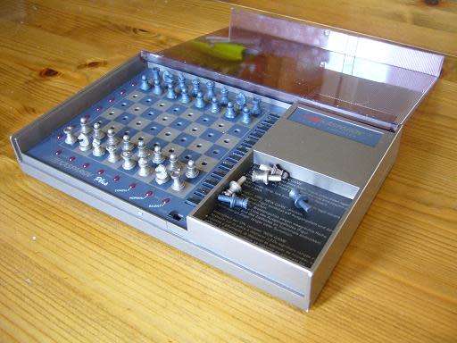 Vintage Kasparov Chess Computer Plus