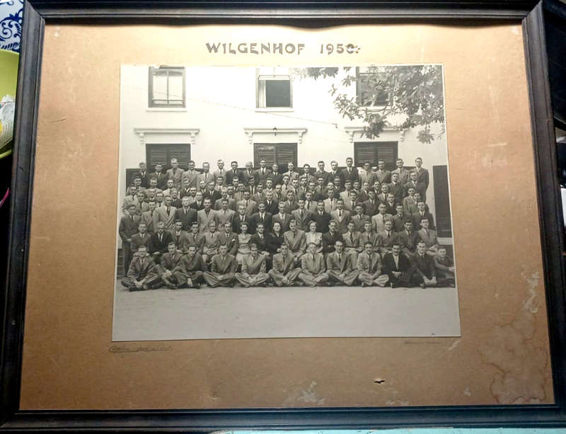 Wilgenhof 1950 (Photograph)  & Book