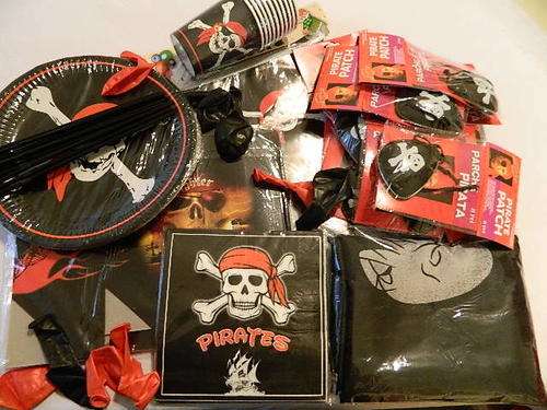 Deluxe Kids Party Kit - Pirate Theme